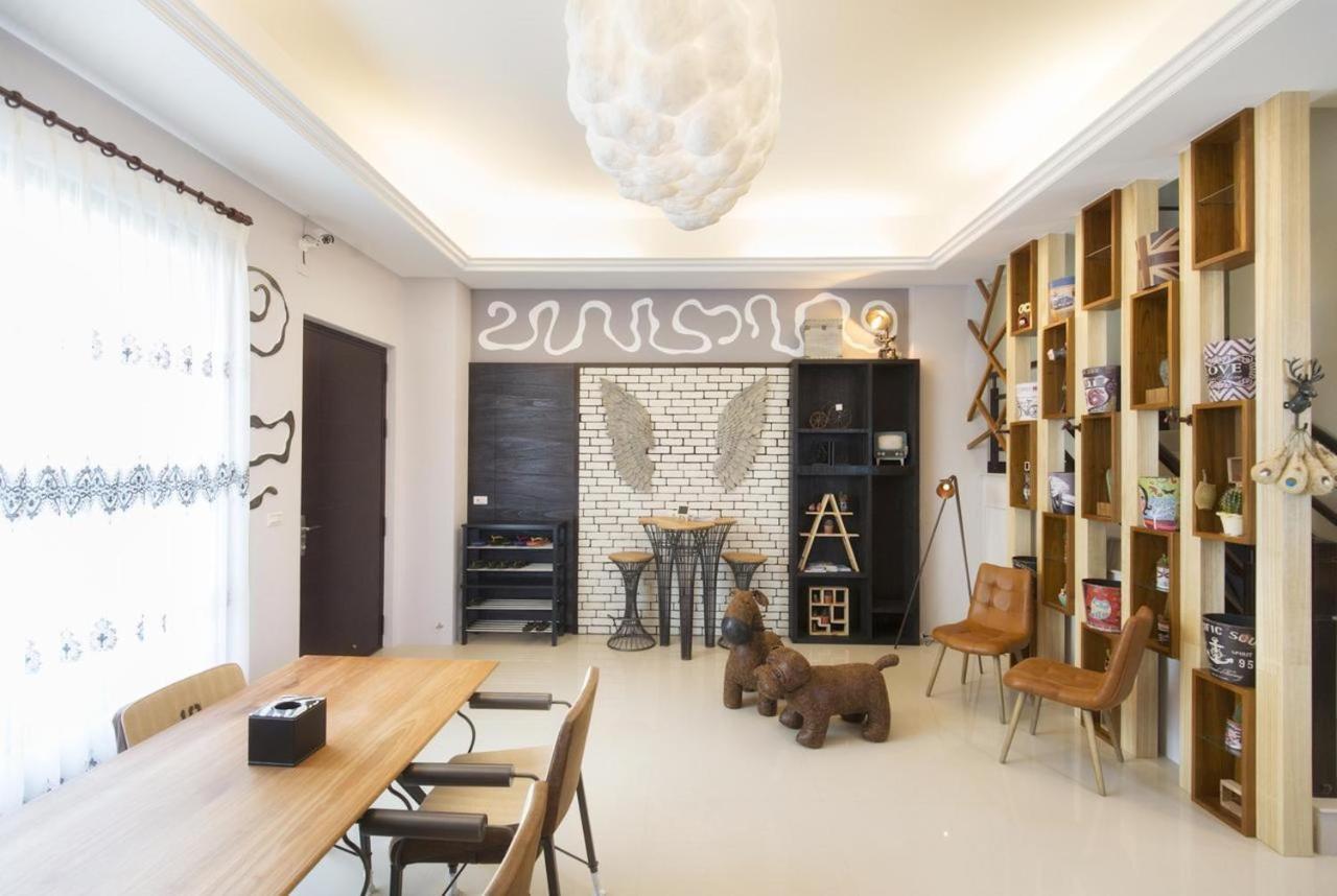 東立方旅宿-East Cube B&B Donggang Exteriör bild